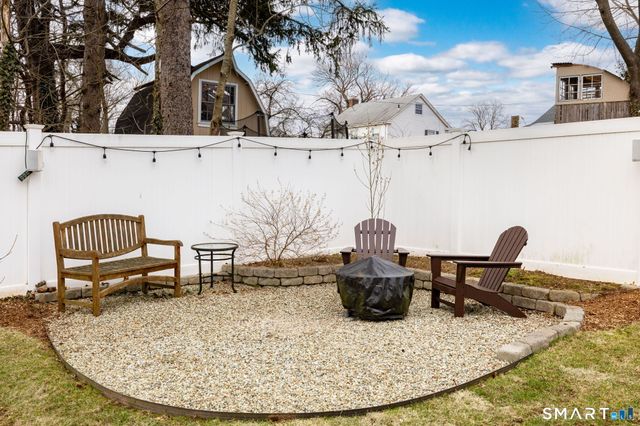 23 Hillcrest Avenue, Wethersfield, CT 06109