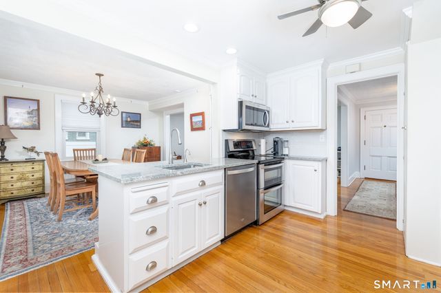 23 Hillcrest Avenue, Wethersfield, CT 06109