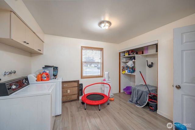 406 Biggs Road, Moses Lake, WA 98837