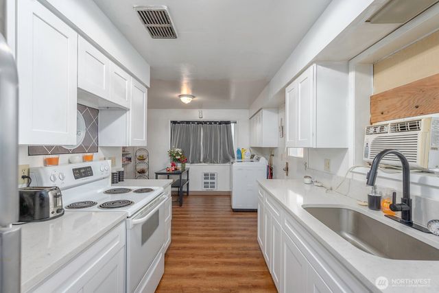 406 Biggs Road, Moses Lake, WA 98837