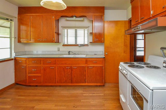 620 N 3rd Street, Dupo, IL 62239