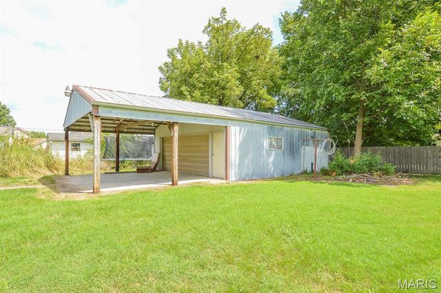 620 N 3rd Street, Dupo, IL 62239