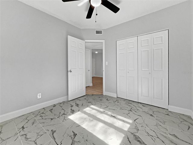 10512 51ST TERRACE N, St Petersburg, FL 33708