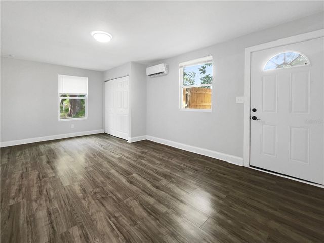 10512 51ST TERRACE N, St Petersburg, FL 33708