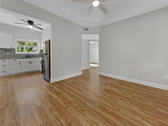 10512 51ST TERRACE N, St Petersburg, FL 33708