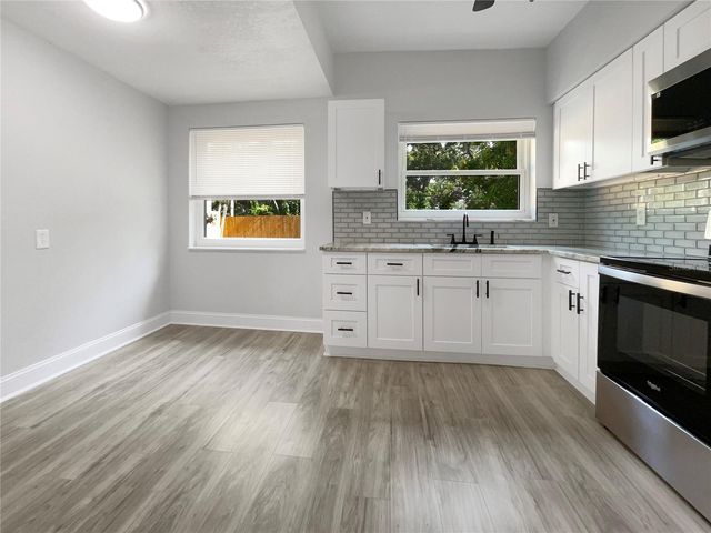 10512 51ST TERRACE N, St Petersburg, FL 33708