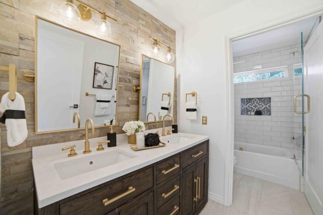 15931 Camino Del Cerro, Los Gatos, CA 95032