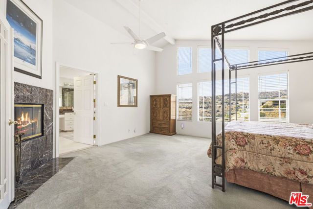 51 Flintlock Lane, Bell Canyon, CA 91307