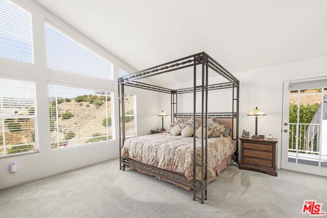 51 Flintlock Lane, Bell Canyon, CA 91307