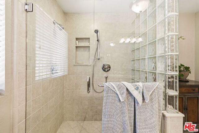 51 Flintlock Lane, Bell Canyon, CA 91307