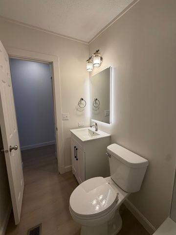 11145 Riley Road, Green Lake Twp, MI 49643