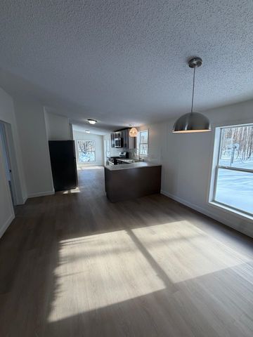 11145 Riley Road, Green Lake Twp, MI 49643