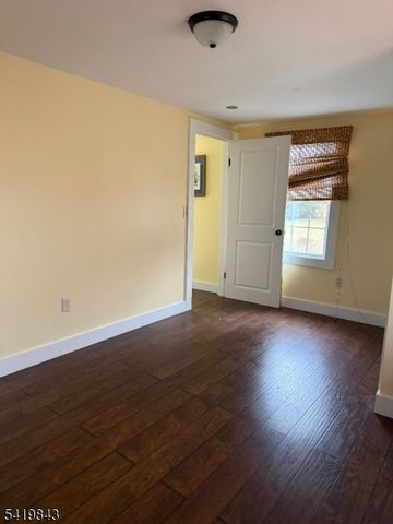 2 Barkers Mill Rd, Independence Twp., NJ 07840