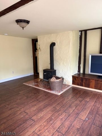 2 Barkers Mill Rd, Independence Twp., NJ 07840