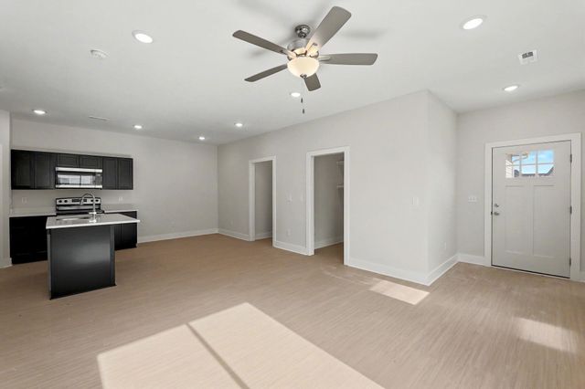 12833 W Red Rock St, Wichita, KS 67235