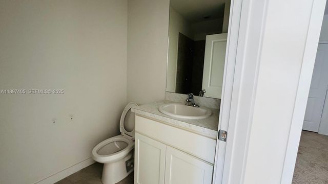 1220 NE 5th Ct, Florida City, FL 33034