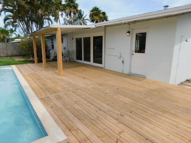 1721 SW 5th Street, Fort Lauderdale, FL 33312