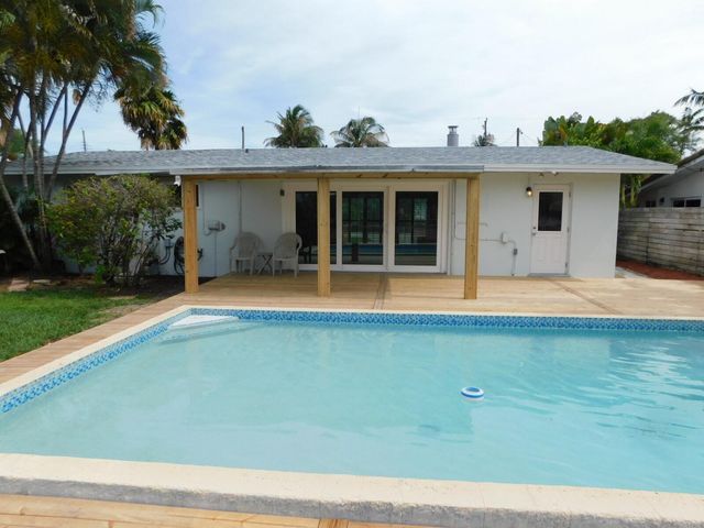1721 SW 5th Street, Fort Lauderdale, FL 33312