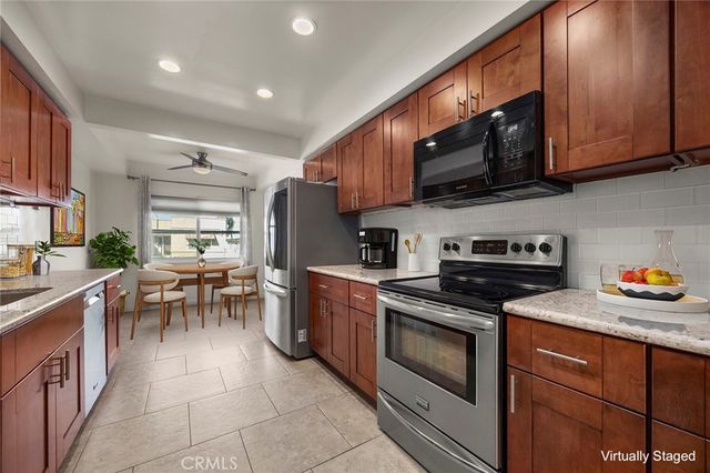 1635 E Ocean D2, Long Beach, CA 90802