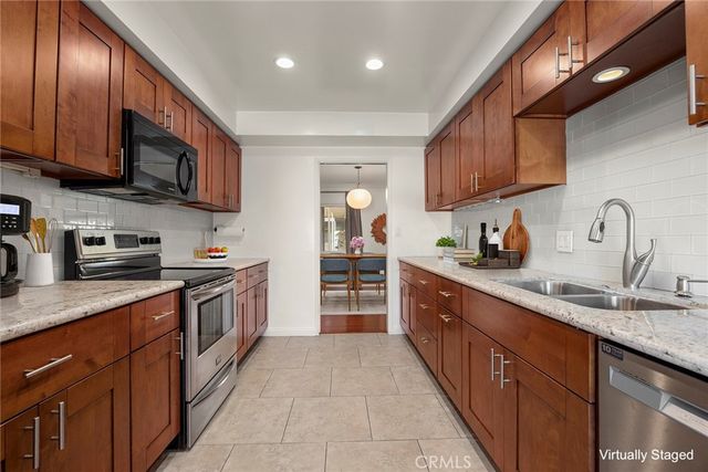 1635 E Ocean D2, Long Beach, CA 90802