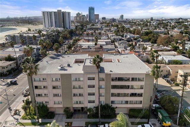 1635 E Ocean D2, Long Beach, CA 90802
