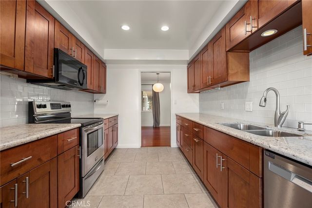 1635 E Ocean D2, Long Beach, CA 90802