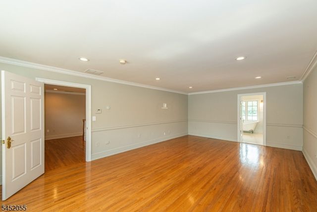 11 N Pocono Rd, Mountain Lakes Boro, NJ 07046