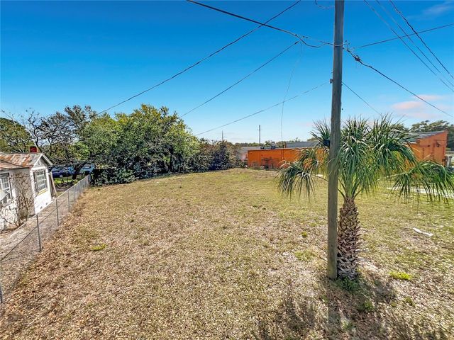 2471 GREENWAY STREET, Sanford, FL 32771