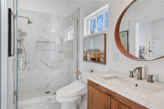 231 Carnegie Harbor Drive, Portsmouth, RI 02871