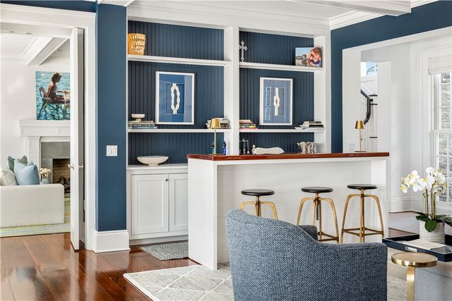 231 Carnegie Harbor Drive, Portsmouth, RI 02871