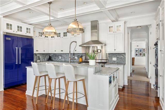 231 Carnegie Harbor Drive, Portsmouth, RI 02871