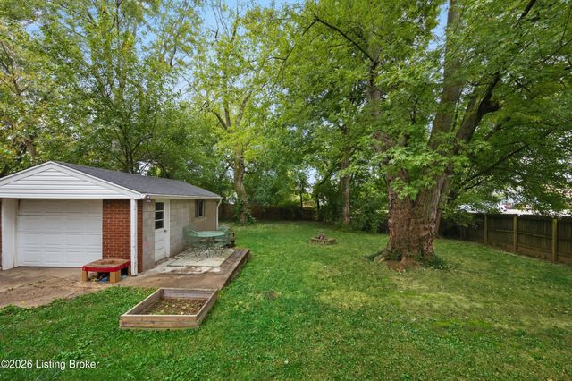 3709 Rosa Terrace, Louisville, KY 40216