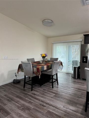 1201 BANJO CT, Other City - In The State Of Florida, FL 33935