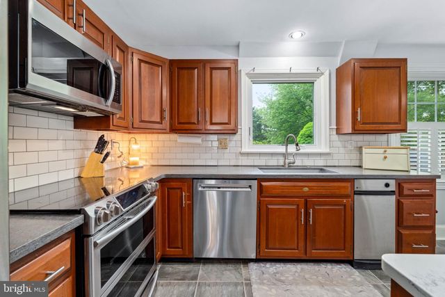 202 CAIN RUE, Newark, DE 19711