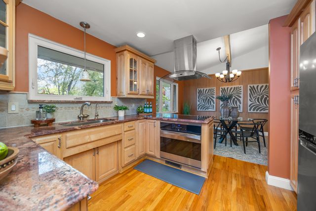 3091 Warwick Road, Ann Arbor, MI 48104
