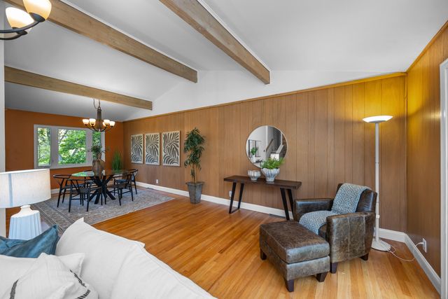 3091 Warwick Road, Ann Arbor, MI 48104