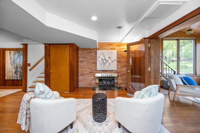 3091 Warwick Road, Ann Arbor, MI 48104