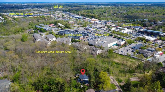 3091 Warwick Road, Ann Arbor, MI 48104
