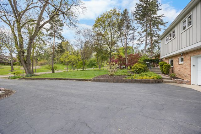 3091 Warwick Road, Ann Arbor, MI 48104