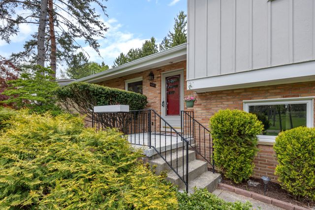 3091 Warwick Road, Ann Arbor, MI 48104