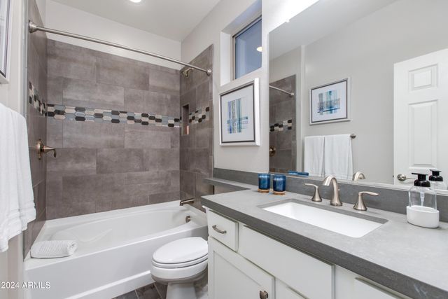 3220 JOSEY WALES Way, Wickenburg, AZ 85390