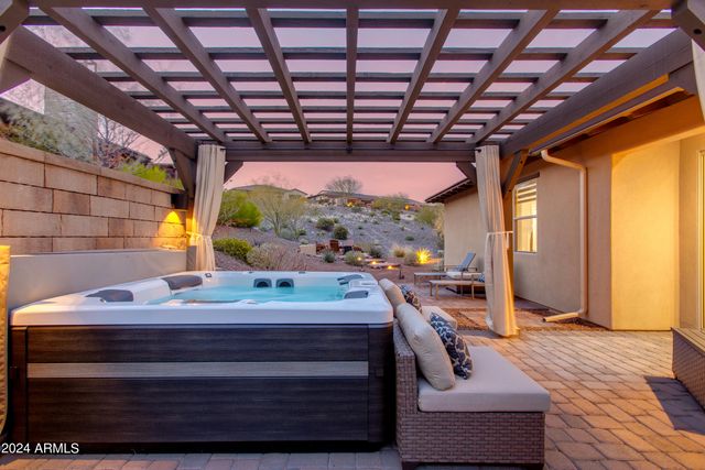 3220 JOSEY WALES Way, Wickenburg, AZ 85390