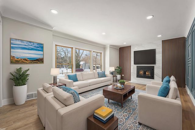 23558 Russell Street, Southfield, MI 48075