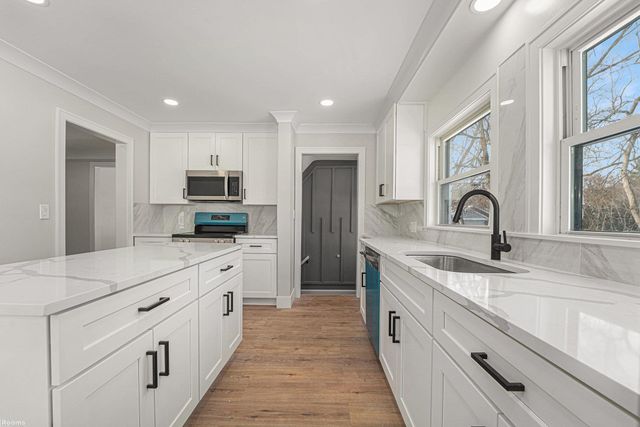 23558 Russell Street, Southfield, MI 48075