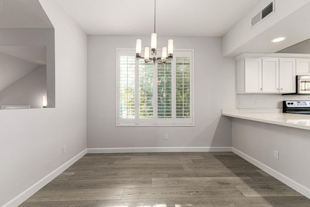 2315 N 52nd Street 110, Phoenix, AZ 85008