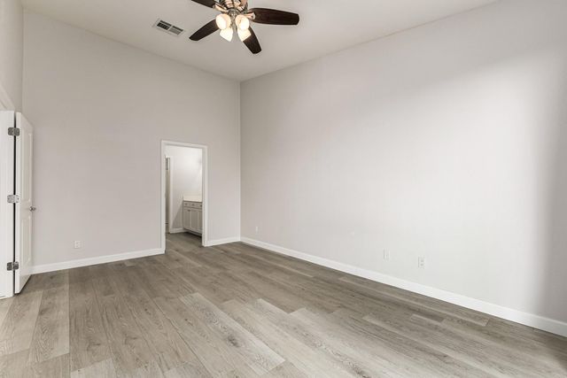 2315 N 52nd Street 110, Phoenix, AZ 85008