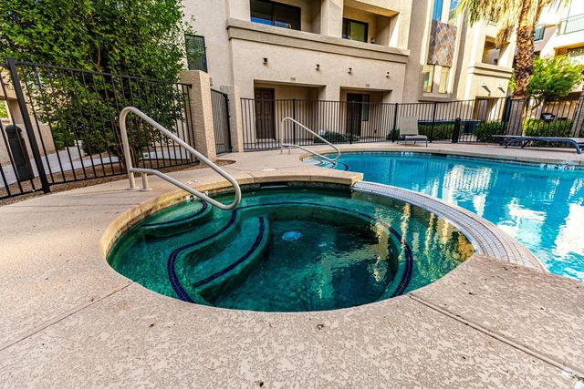 2315 N 52nd Street 110, Phoenix, AZ 85008