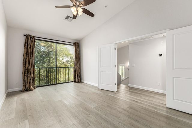 2315 N 52nd Street 110, Phoenix, AZ 85008