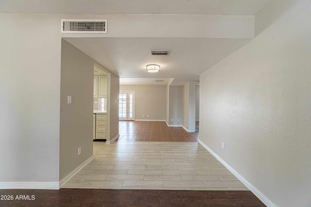 1722 E LA JOLLA Drive, Tempe, AZ 85282