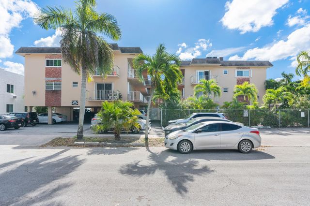 1840 Dewey St 101, Hollywood, FL 33020